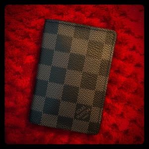 Louis Vuitton Men’s Pocket Organizer